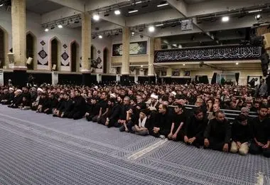 برگزاری مراسم شام غریبان حسینی در حسینیه امام خمینی(ره)