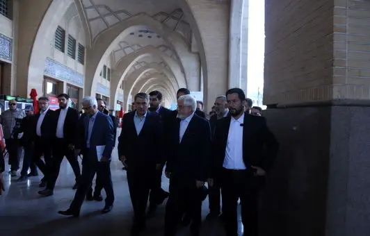 حضور محمدرضا عارف در نمایشگاه بین المللی کتاب تهران 