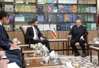 ولایتی: هر تحولی در نزدیک مرزهایمان را به دقت زیر نظر داریم 
