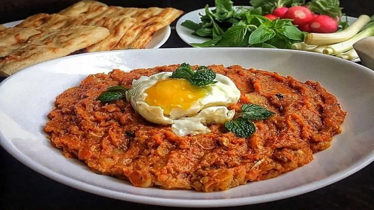 طرز تهیه میرزا قاسمی به سبک رستوران‌های گیلانی