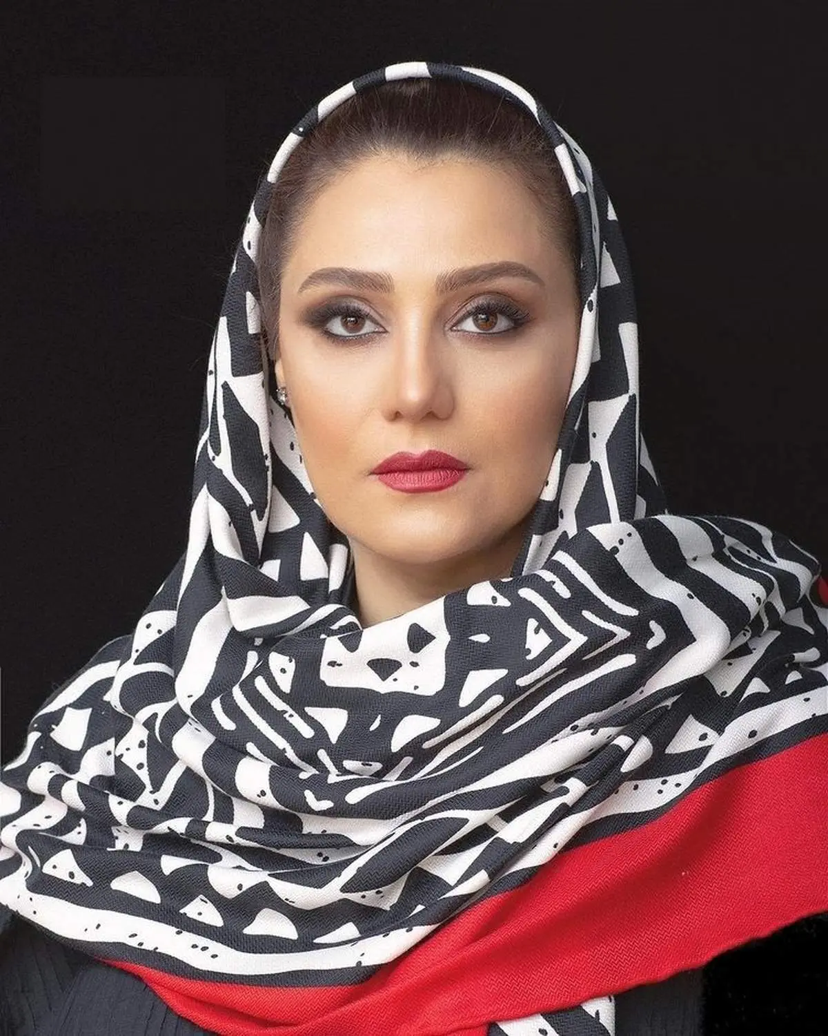 شبنم مقدمی از مادر جذابش رونمایی کرد