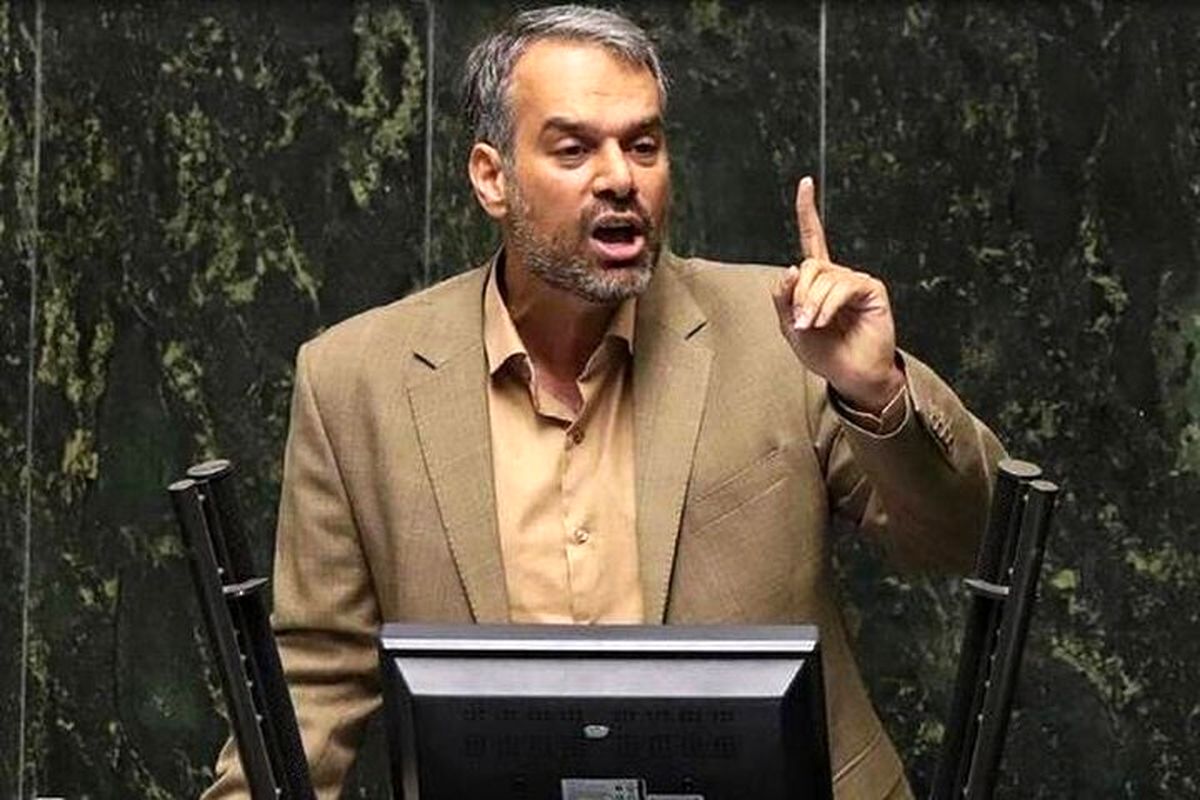 انتقاد صریح نماینده ردصلاحیت شده از سکوت نمایندگان درخصوص خطیب نماز جمعه تهران 