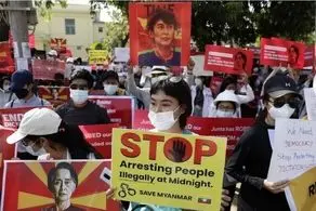 تحرکات نظامی در میانمار همزمان با ادامه اعتراض‌ها به کودتا