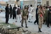 پنج نظامی پاکستان بر اثر انفجار بمب کشته شدند 