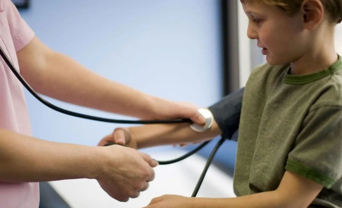 شیوع فشار خون بالا در بین کودکان ۶ تا ۱۲ سال ایرانی