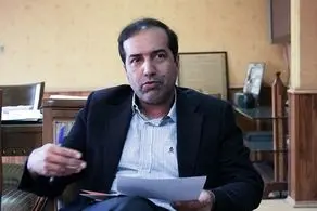 حسین انتظامی: خبرنگار به تبریک و کادو نیاز ندارد همین که مرغ عزا و عروسی نباشد دعاگویتان خواهد بود