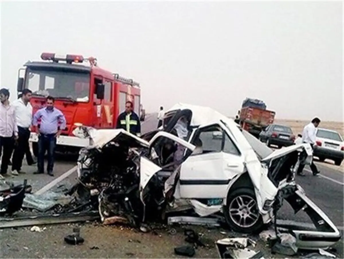 واژگونی خودروی سواری در آزادراه خرم‌آباد-بروجرد/ ۲ کشته و ۳ زخمی