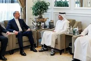 کفش‌های کتانی وزیر خارجه قطر در دیدار با امیرعبداللهیان سوژه عکاسان شد + ببینید 
