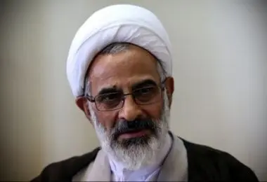 هرگز اجازه نخواهیم داد دست دشمنان‌مان به ولی فقیه‌مان برسد