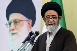 نه فقط نظام جمهوری اسلامی ایران، بلکه مسلمانان جهان هم توسط رهبری هدایت می شوند