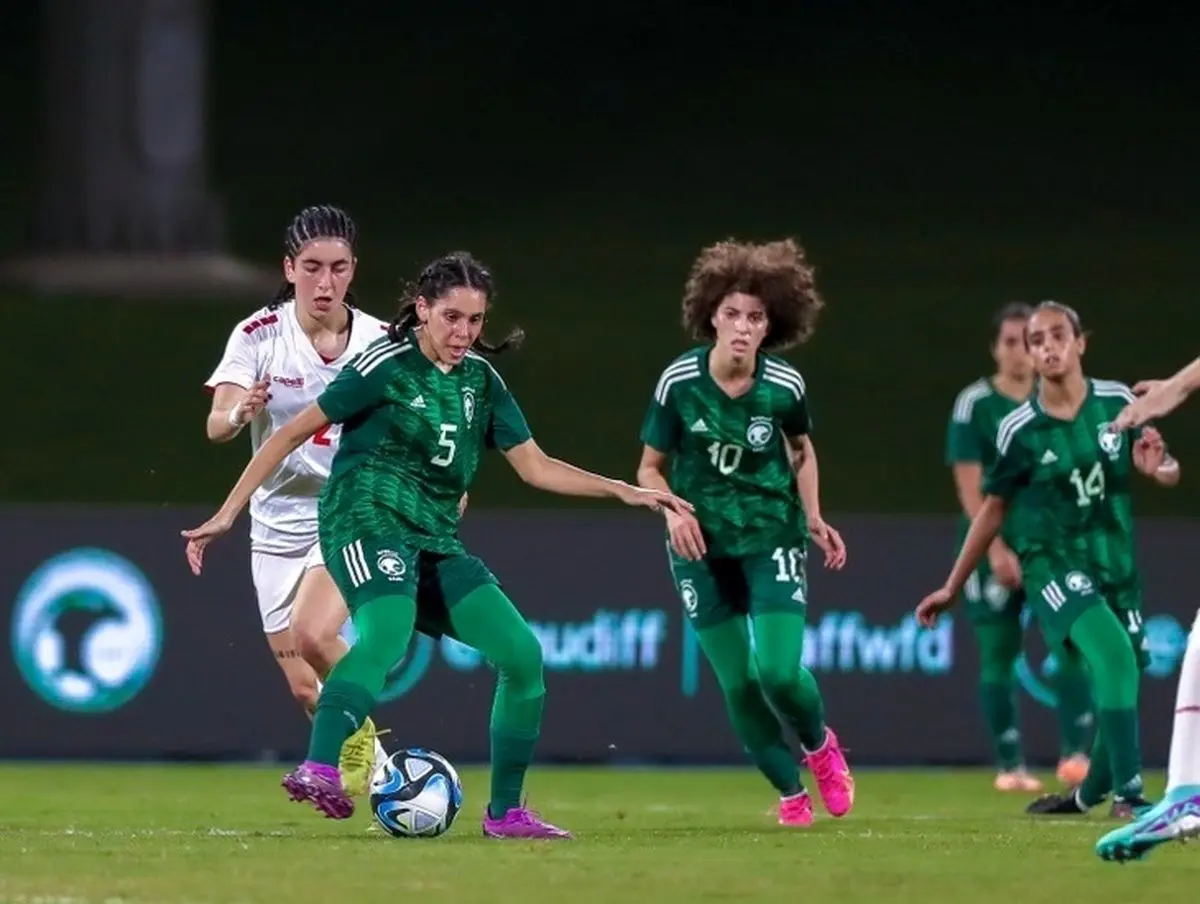 پوشش آزاد زنان فلسطین و سوریه در مسابقات فوتبال خبرساز شد +ویدئو