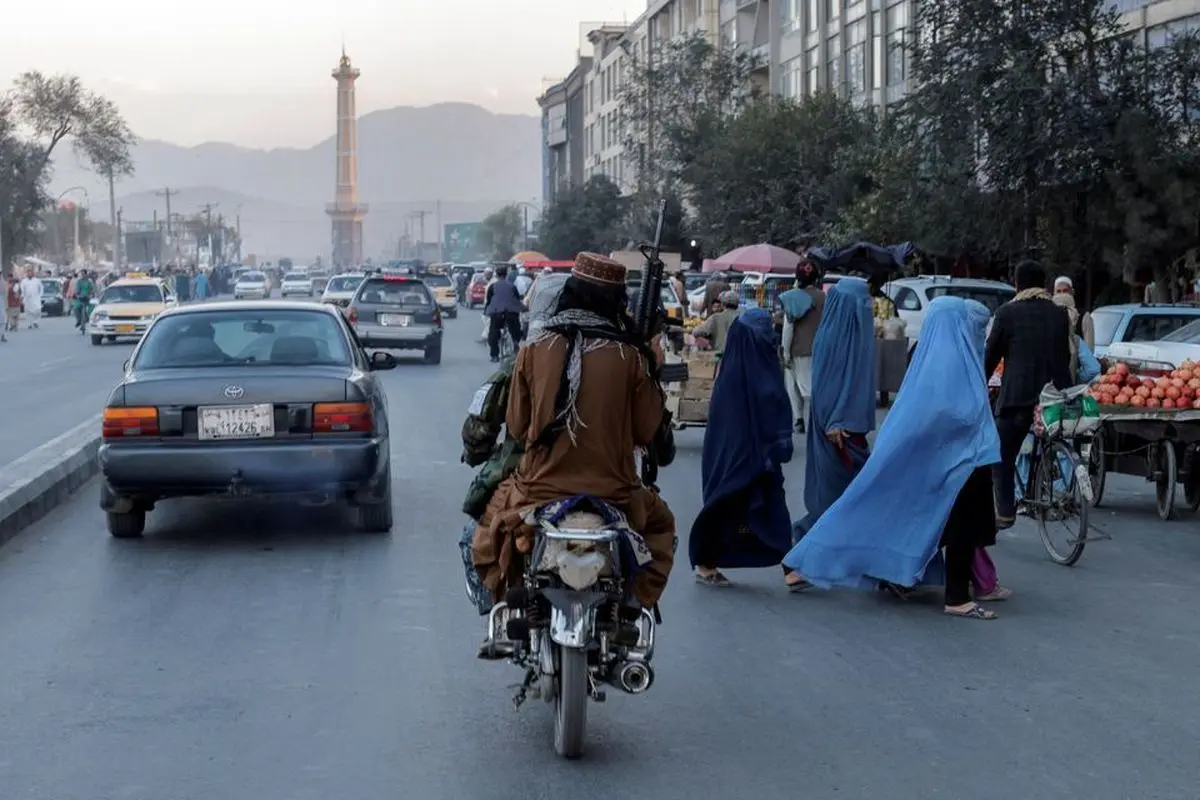 طالبان باز هم سر می‌بُرَد/ ببینید 