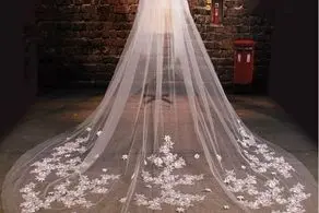 عجیب‌ترین و احمقانه‌ترین لباس عروس جهان! + عکس