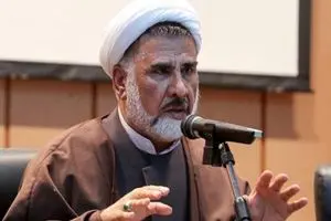 تندروها به مراکز فکری و فرهنگی که همسو با تفکرات آن‌ها نباشد حمله می‌کنند 