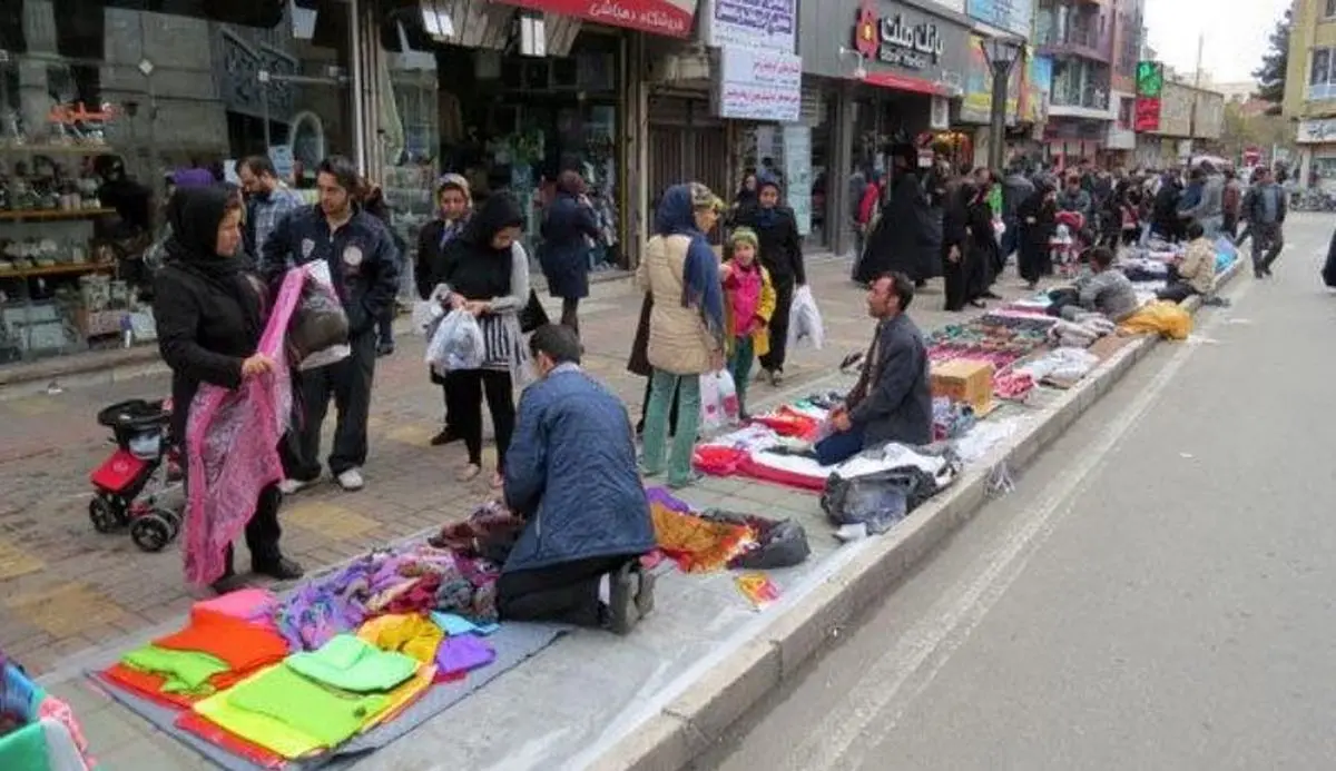 تاکید عضو شورای شهر تهران به برخورد با مافیای دستفروشان