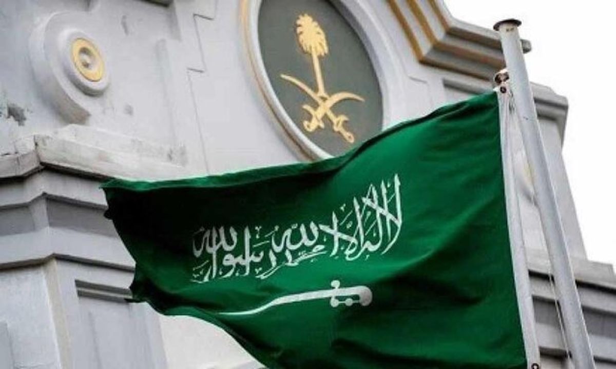 عربستان رسماً اعلام دشمنی کرد| برپایی مانور مشترک