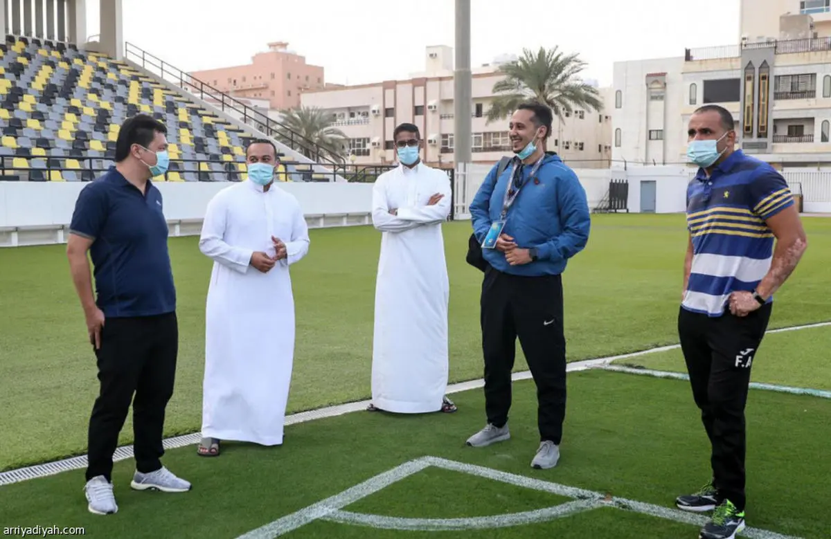 ماموران afc در حال سر زدن به ورزشگاهها و فدراسیون و ... عربستان