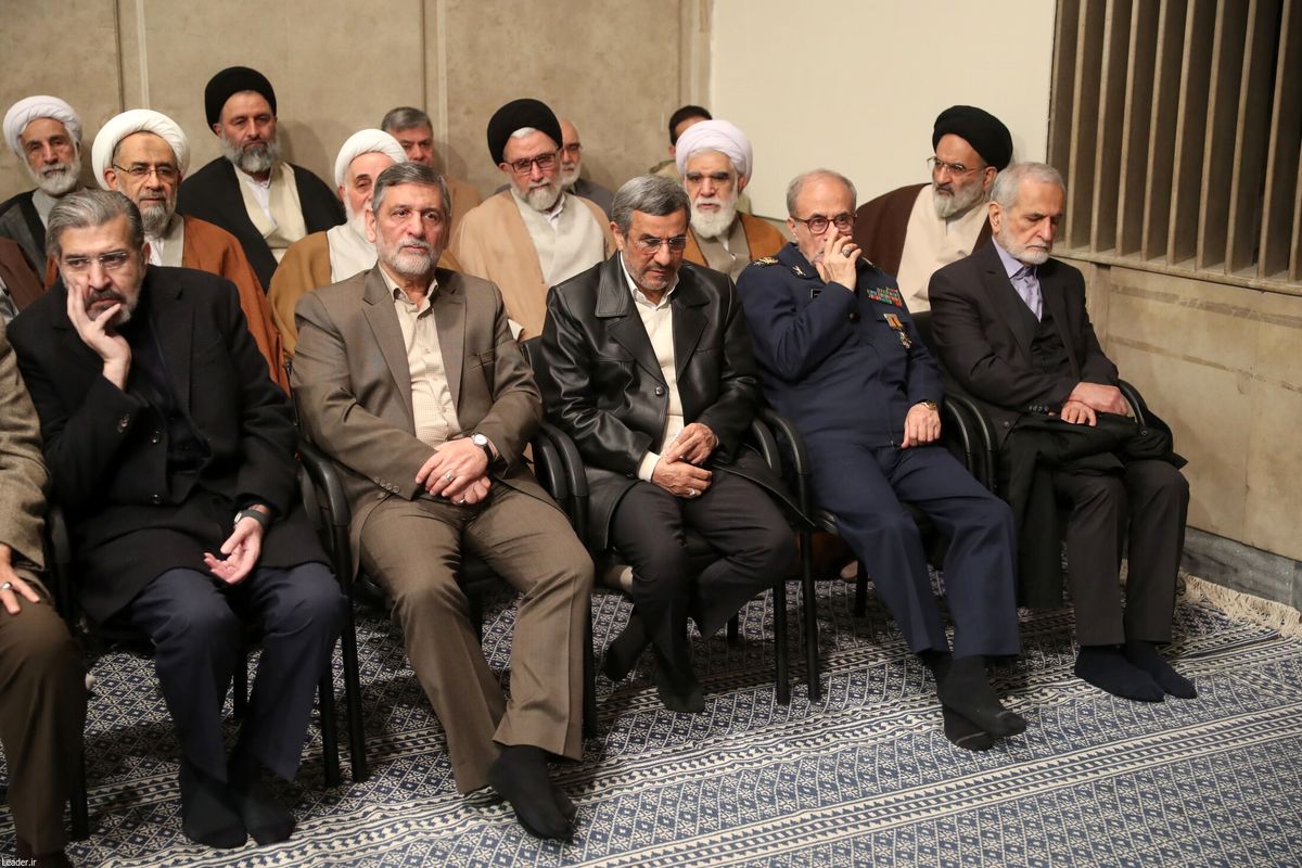 احمدی نژادآفتابی شد| خوش و بش گرم ظریف و خسروی وفا