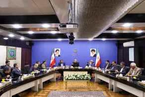 ۴۷ سال است که در مسائل و مشکلات به دنبال مقصر هستیم