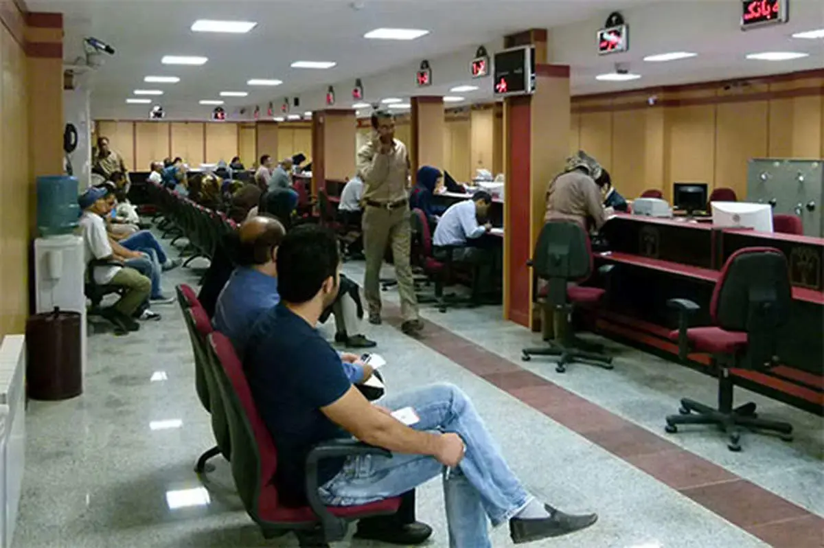برخی بانکها جریمه دیرکرد اقساط وامها را میبخشند