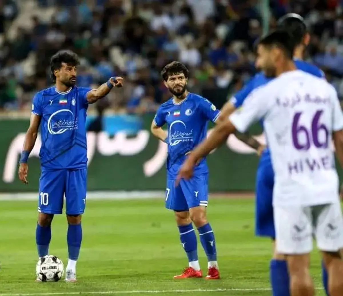 رونمایی از ستاره محبوب هواداران استقلال؛ رامین رضاییان بدشانسی آورد!