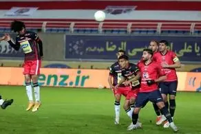 تلاش مدافع پرسپولیس برای پیوستن به استقلال