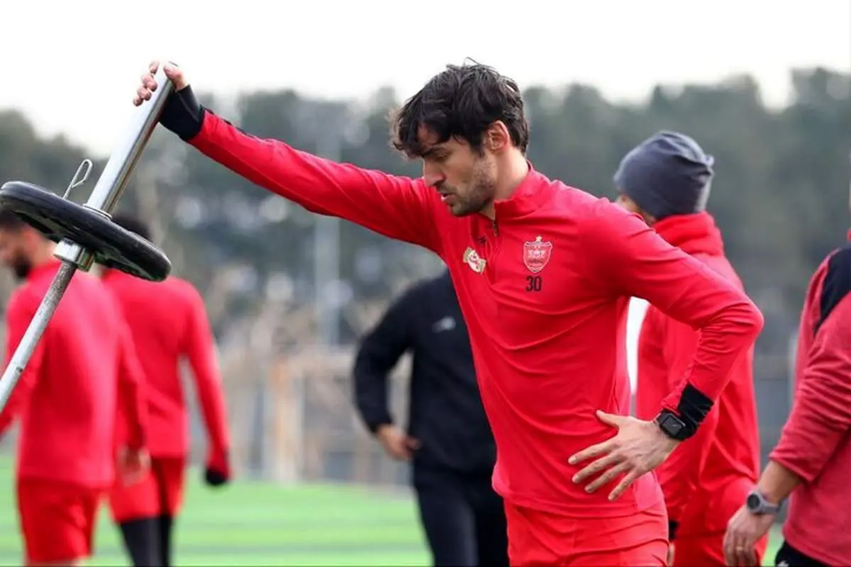 جانشین گولسیانی در پرسپولیس از خرم آباد آمد