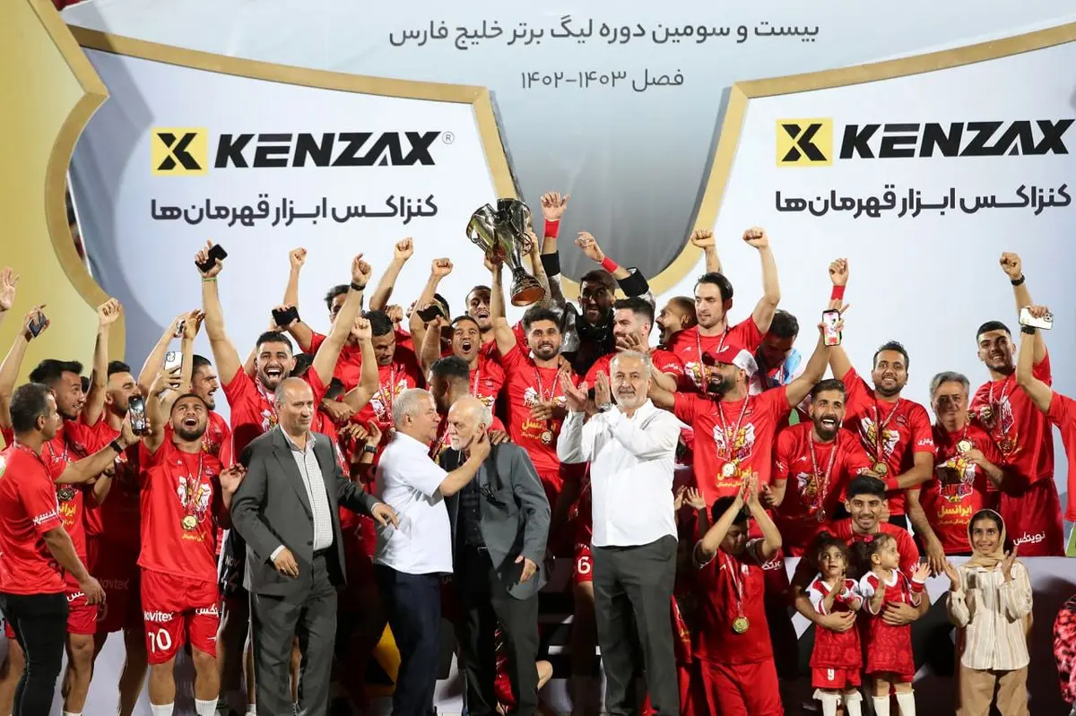 بانک شهر به دنبال بازگرداندن ستاره جنجالی پرسپولیس