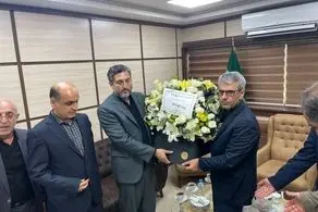 دیدار سخنگوی وزارت امور خارجه با تنها بازمانده از خانواده شهید حمله تروریستی رژیم صهیونیستی در آستانه اشرفیه