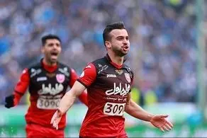 ستاره شماره 7 پرسپولیس کشور را ترک کرد