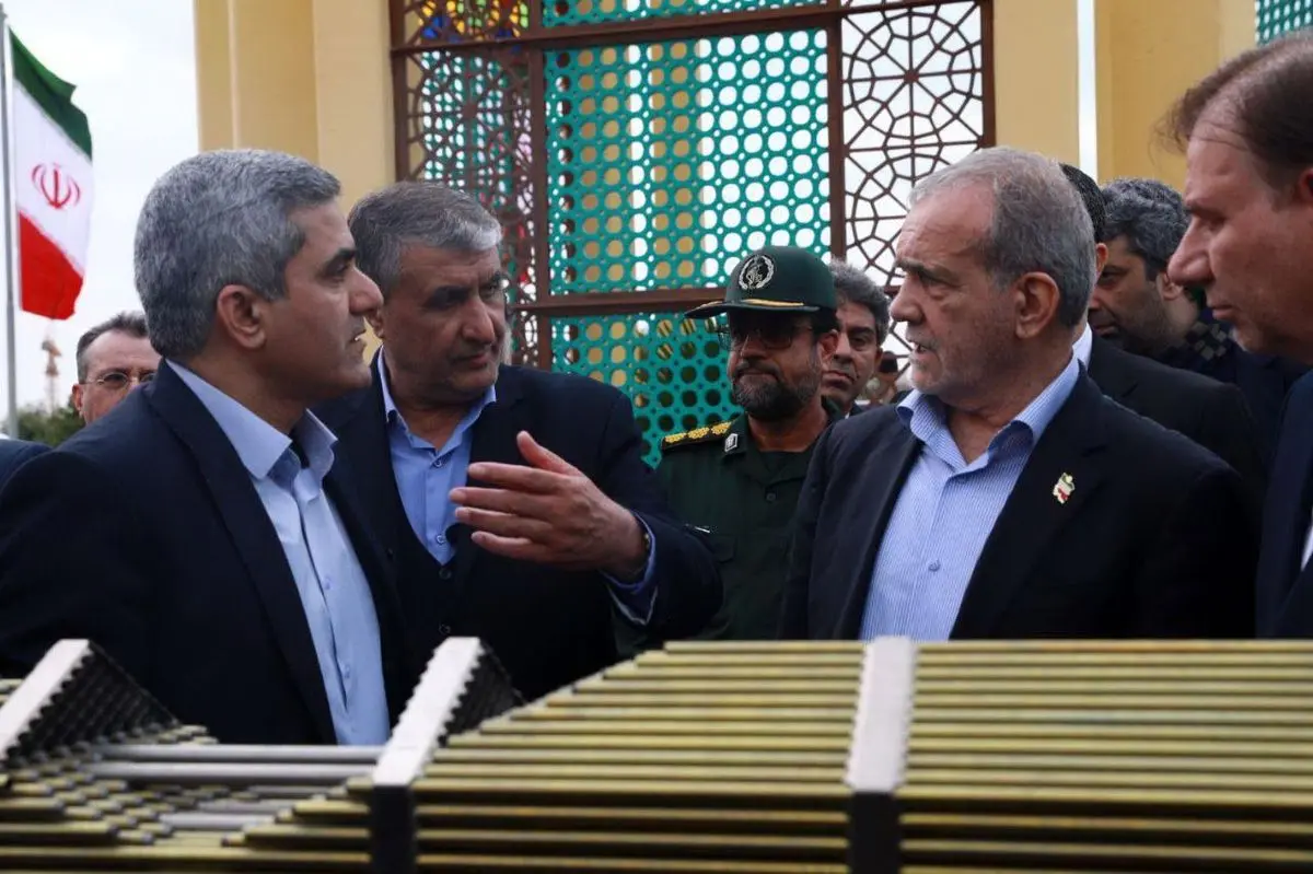 بازدید رئیس جمهور از نیروگاه اتمی بوشهر
