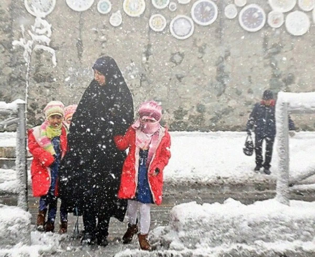 پیش بینی تعطیلی مدارس تهران و سراسر کشور یکشنبه و دوشنبه( ۷ و ۸ بهمن)