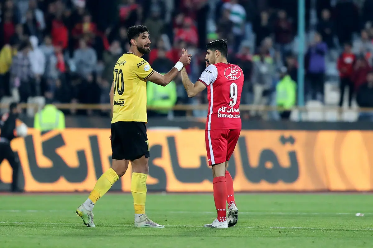 هواداران پرسپولیس از خجالت ستاره سپاهان درآمدند