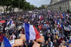 کرونا بازهم  مردم فرانسه را به خیابان کشاند!