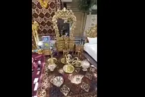 نمایش جهیزیه ۲۵ میلیاردی یک دختر تهرانی در وسط کوچه!+ ببینید