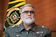 واکنش رئیس مرکز مطالعات و تحقیقات راهبردی ارتش به آتش بازی روز جمعه در اصفهان