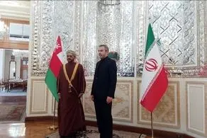 استقبال رسمی علی باقری از وزیر خارجه عمان در وزارت امور خارجه