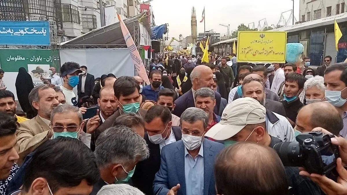 ملت بار دیگر سنگ تمام گذاشت/ از حضور محمود احمدی نژاد تا علی لاریجانی