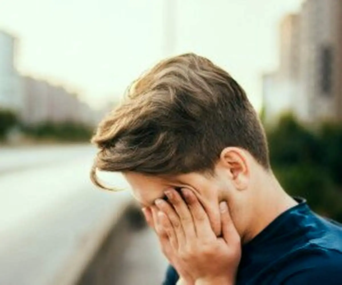 مرد عجیب الخلقه هر روزیک تکه از گوشت بدنش را می خورد/ عکس دلخراش