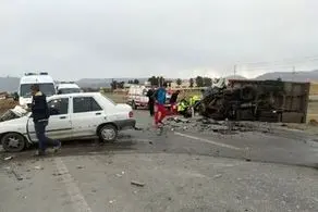 جزئیات تصادف زنجیره‌ای مینی‌بوس حامل دانش آموزان با دو خودرو