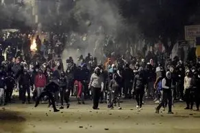 تونس نا آرام شد/پلیس تظاهرات را به خاک و خون کشیده شد