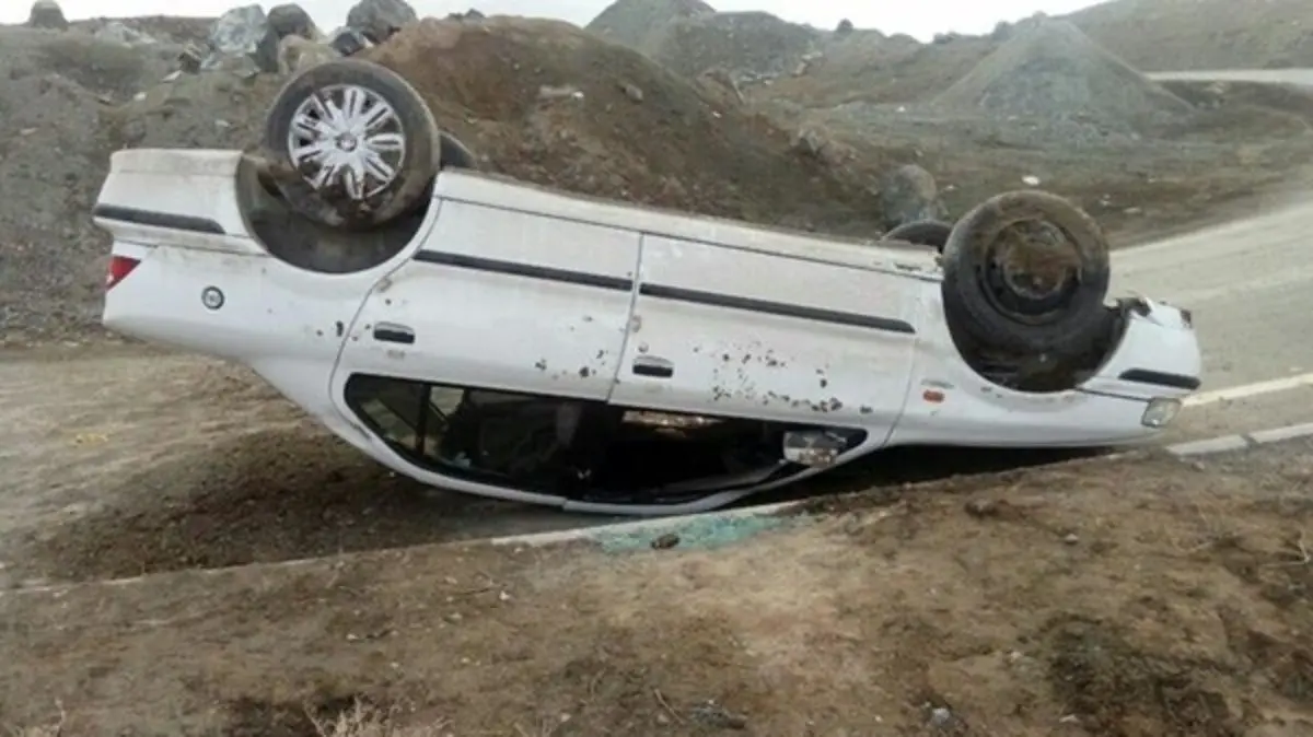 ۱۱ کشته و مصدوم در واژگونی خودرو اتباع خارجی