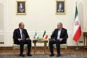 پزشکیان: آغوش دولت و ملت ایران به روی مردم هم‌تبار ازبکستان باز است