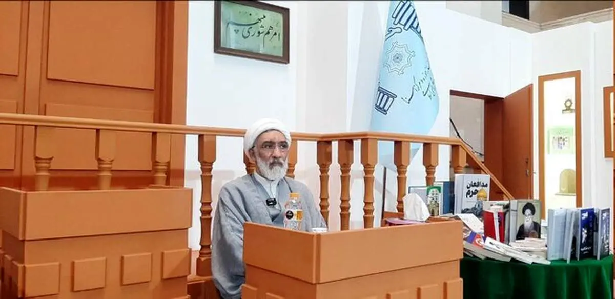 واکنش مصطفی پورمحمدی به قرارداد ۱۰۰۰ میلیارد دلاری ترامپ با مقامات سعودی