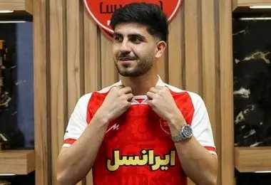 ستاره پرسپولیس در منزل الهه حسین نژاد /عکس