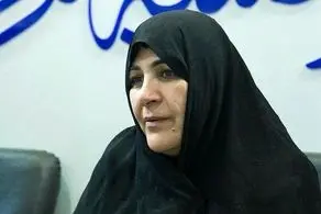 آخرین وضعیت فعال سیاسی اصلاح طلب در زندان/ همسرم همچنان در انفرادی است