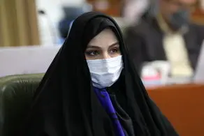 واکنش دختر سردار سلیمانی به خبر درگیری با دختر بی حجاب در مترو