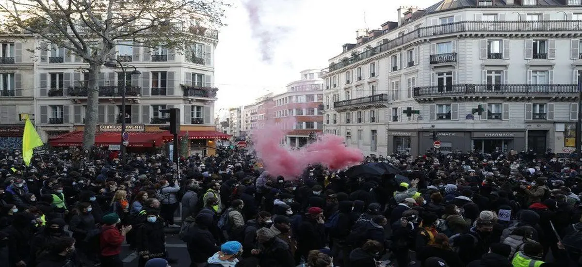 بحران سیاسی، خطرناک تر از بختک کرونا در فرانسه