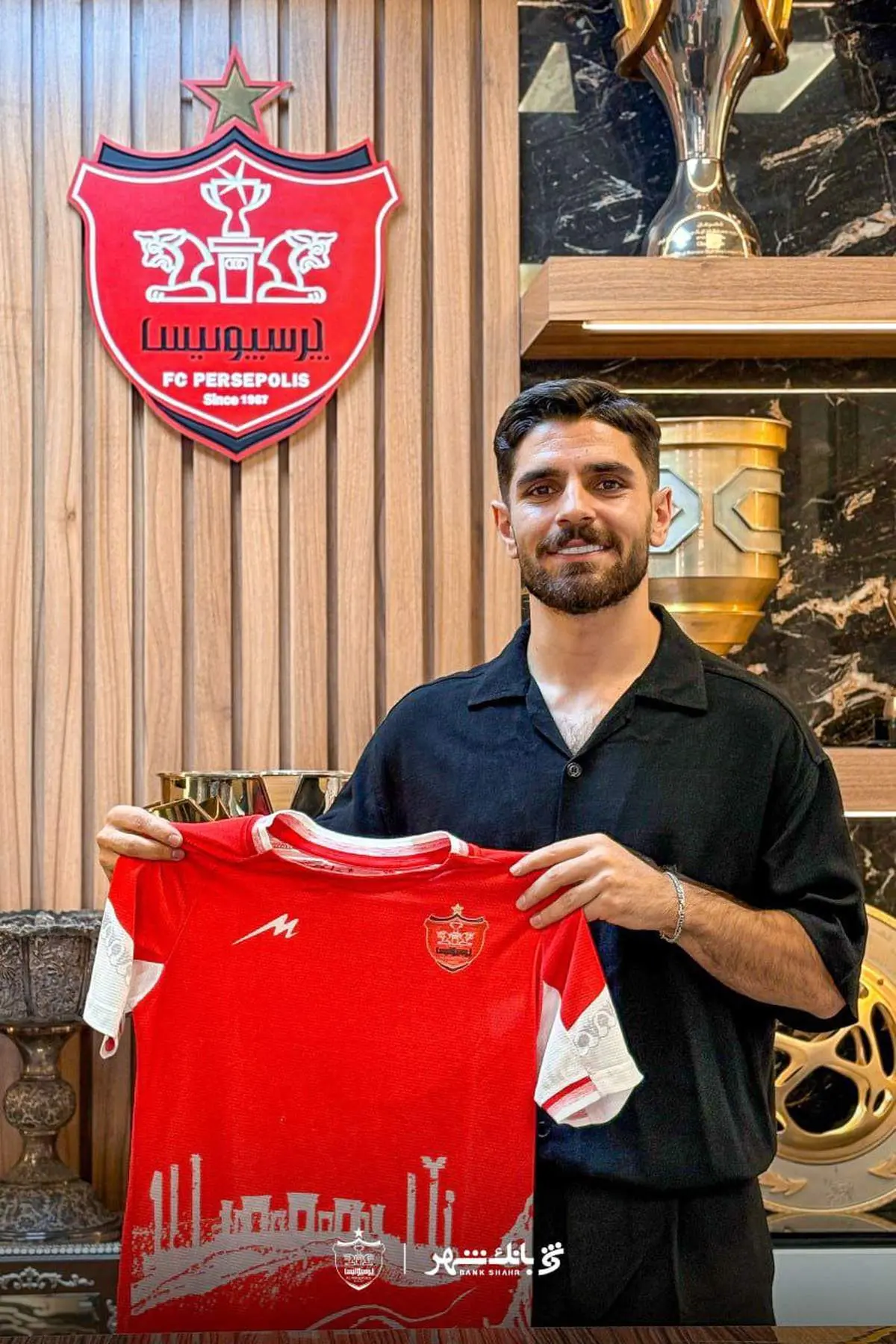 بزرگترین قرارداد در باشگاه پرسپولیس!
