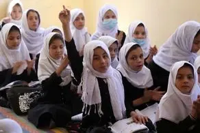 طالبان فقط به این گروه از دختران افغانستانی اجازه داد تا به مدرسه بروند+فیلم